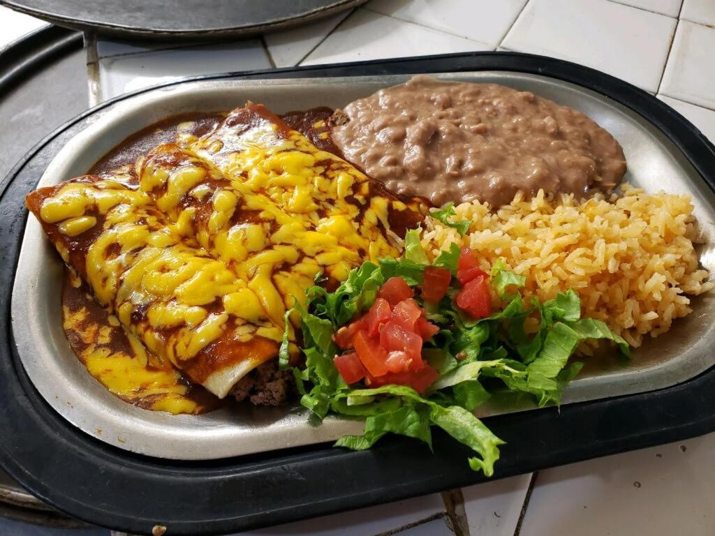 White Sands Inn, Marina, Bar & Grill 포트 이사벨 외부 사진